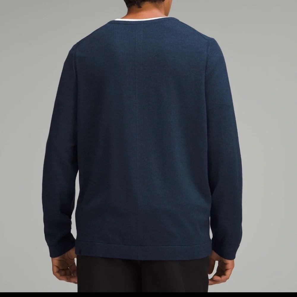 Lululemon Men Small New Venture Crewneck Sweater Navy Blue NWT